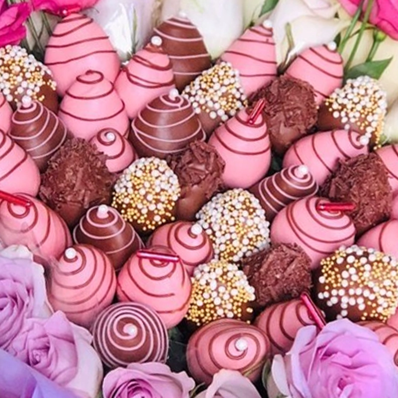 Букет из клубники Фиолка